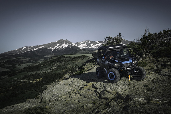 Polaris представляет новую линейку RZR 2019 модельного года!