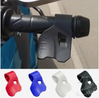 Подладонник ручки газа.jpg